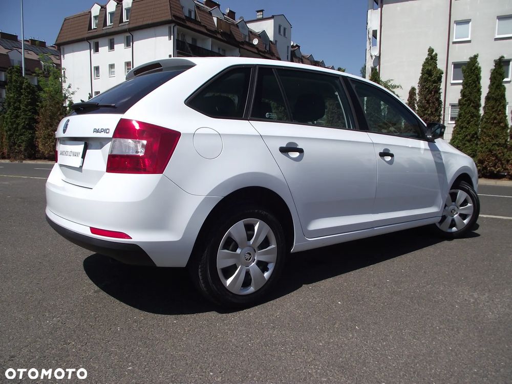 Skoda RAPID 1.4 TDI DPF Active - 8