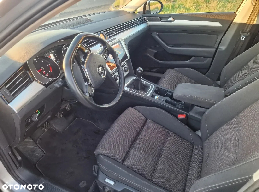 Volkswagen Passat 2.0 TDI BMT Comfortline - 4