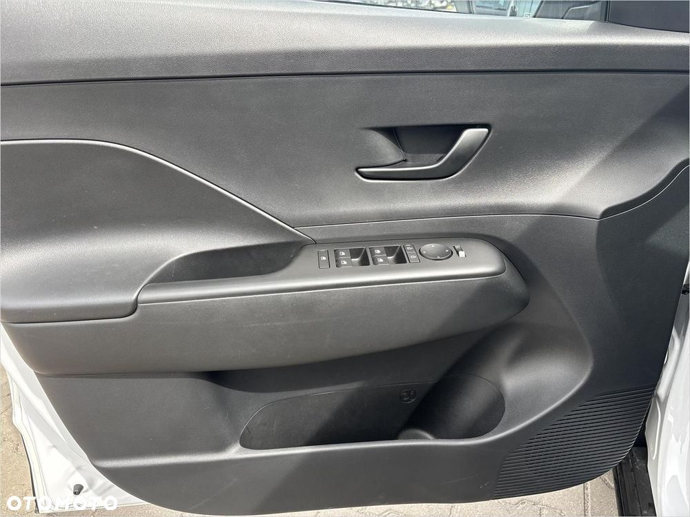 Hyundai Kona - 10