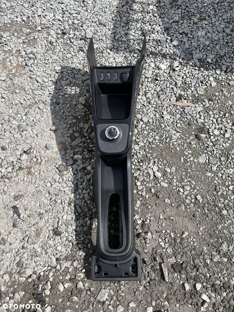 Fotele komplet Dacia Spring - 2