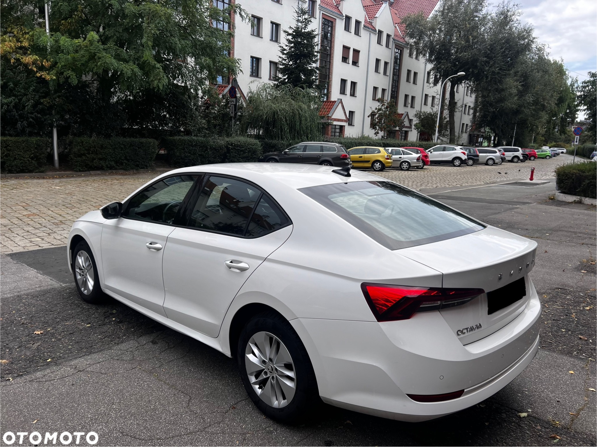 Skoda Octavia 2.0 TDI DSG Ambition - 5