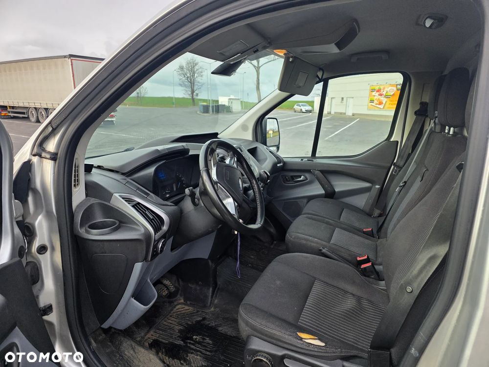 Ford Transit Custom - 9
