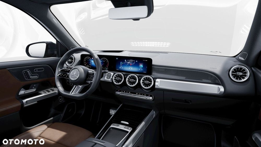 Mercedes-Benz GLB - 10