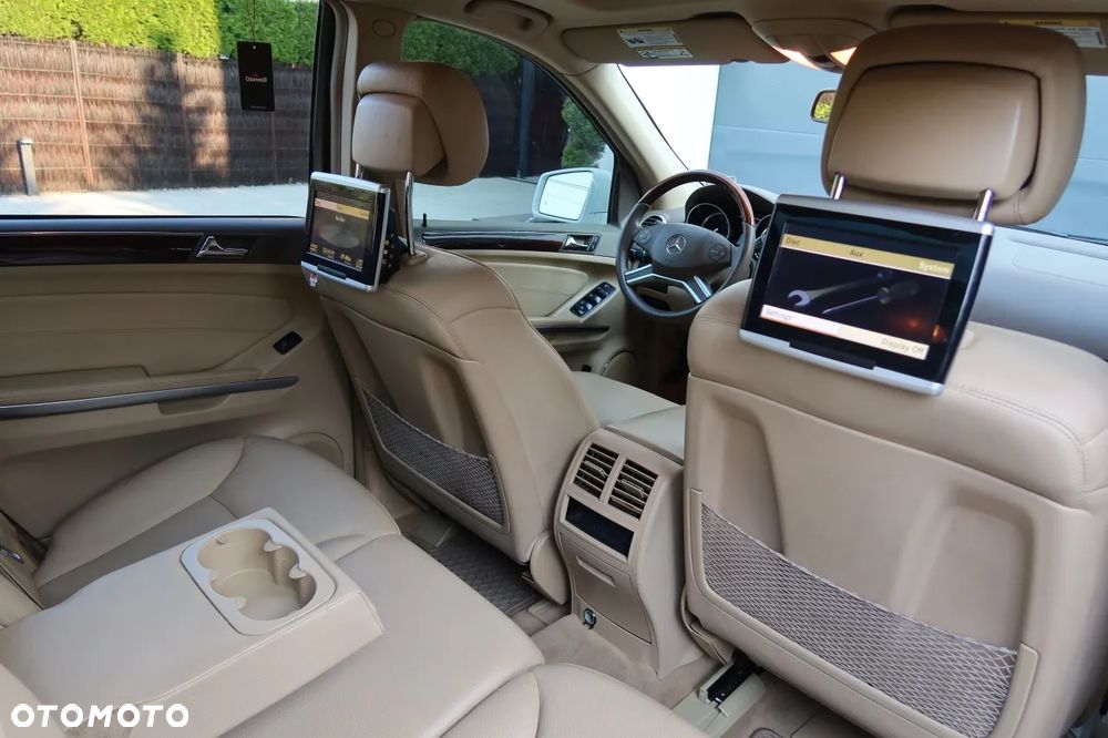 Mercedes-Benz GL 350 BlueTEC - 28