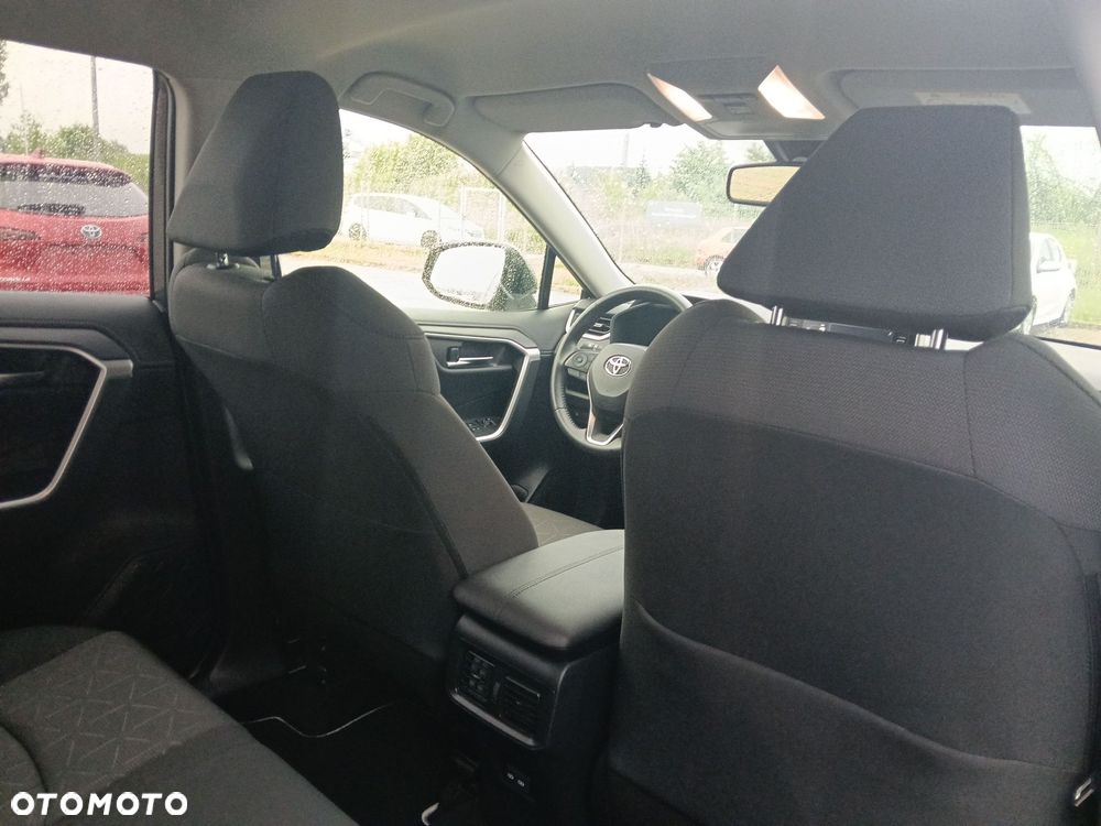 Toyota RAV4 - 12