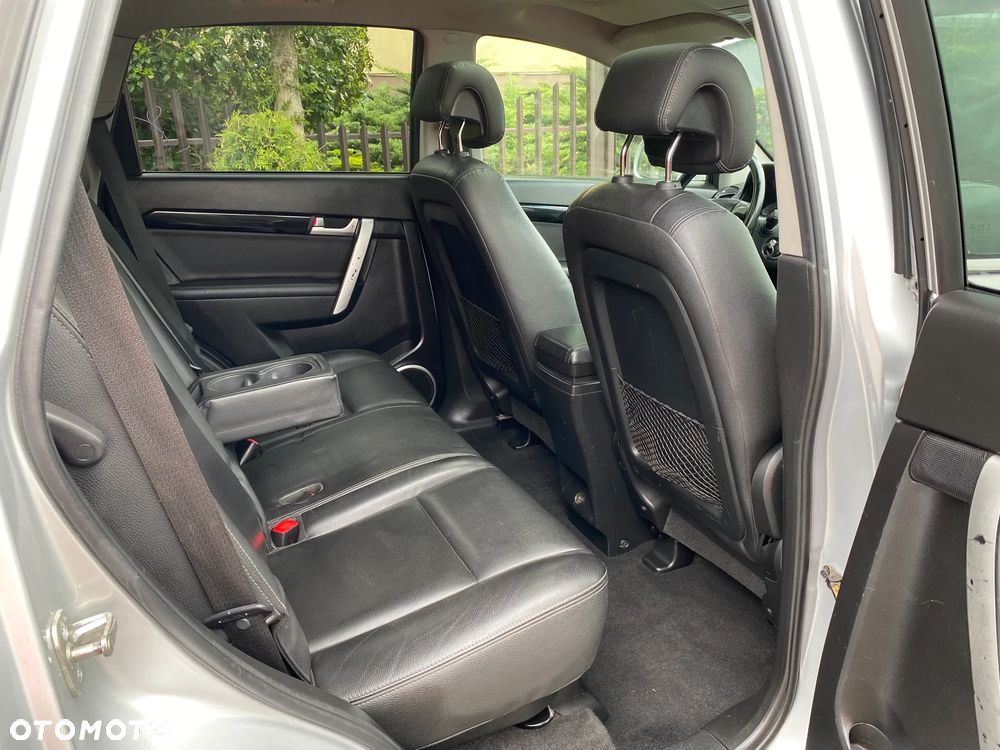 Chevrolet Captiva 2.2 TD AWD LTZ - 8