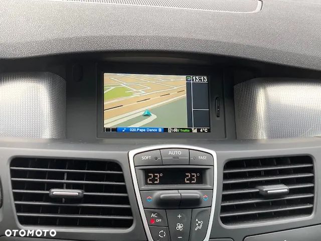 Renault Laguna dCi 110 FAP Limited - 20