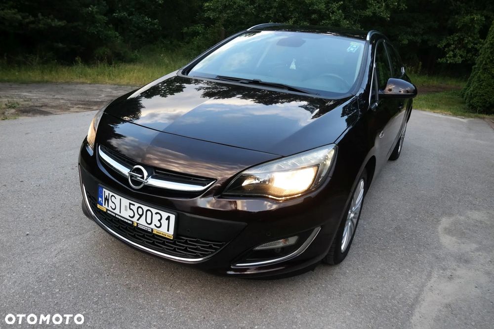 Opel Astra 1.6 Enjoy - 1