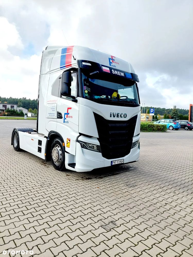 Iveco Stralis S-Way - 1
