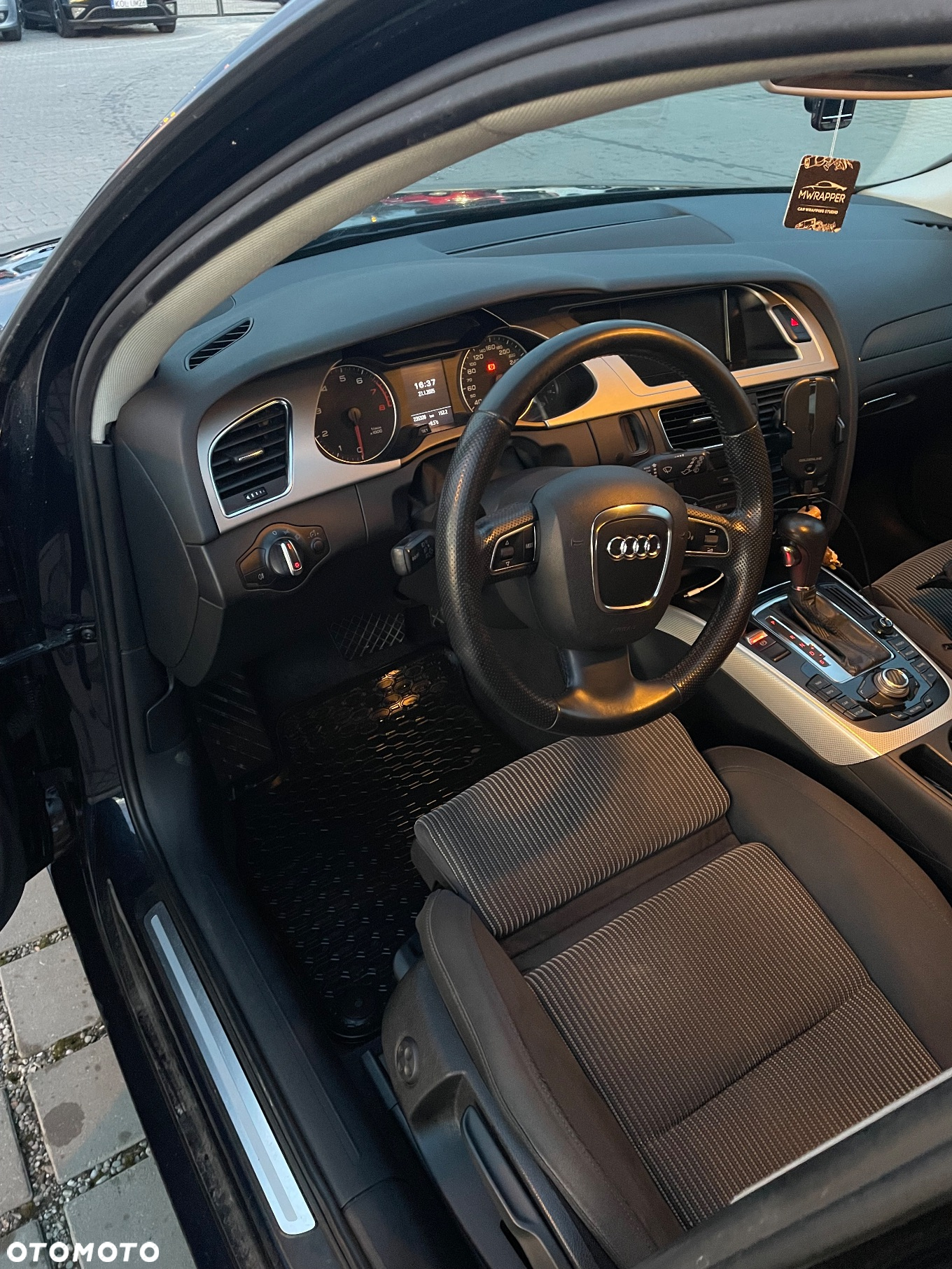 Audi A4 ver-1-8-tfsi-multitronic - 7