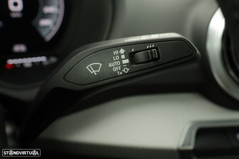 Audi Q2 30 TFSI Advanced - 18