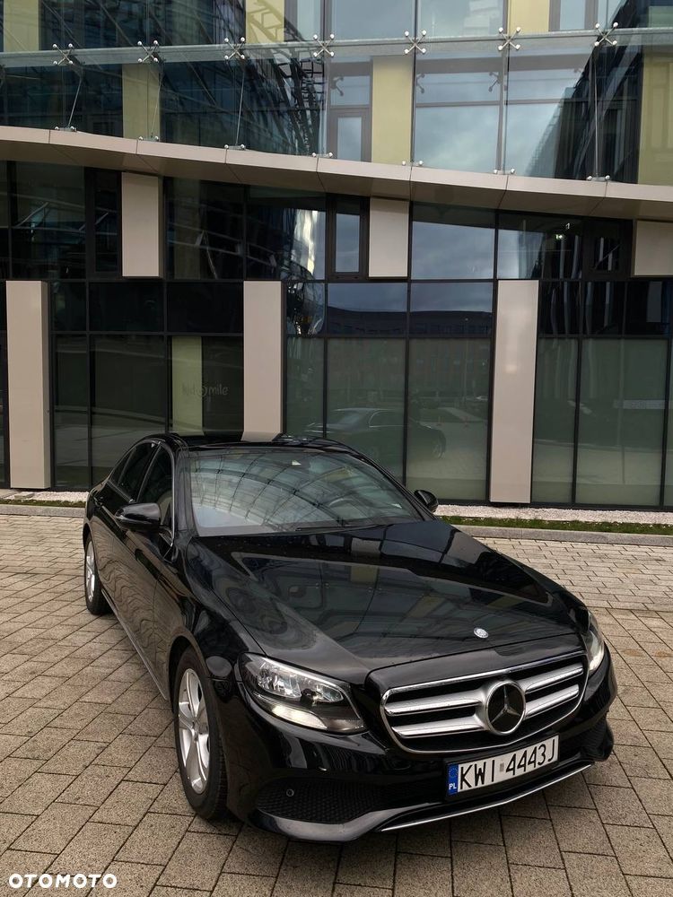 Mercedes-Benz Klasa E 220 d Business Edition 9G-TRONIC - 3