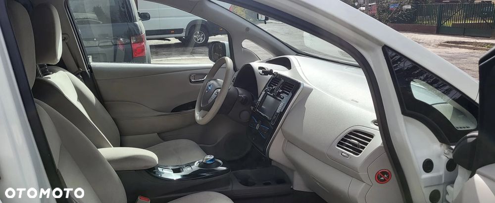 Nissan Leaf Standard - 6