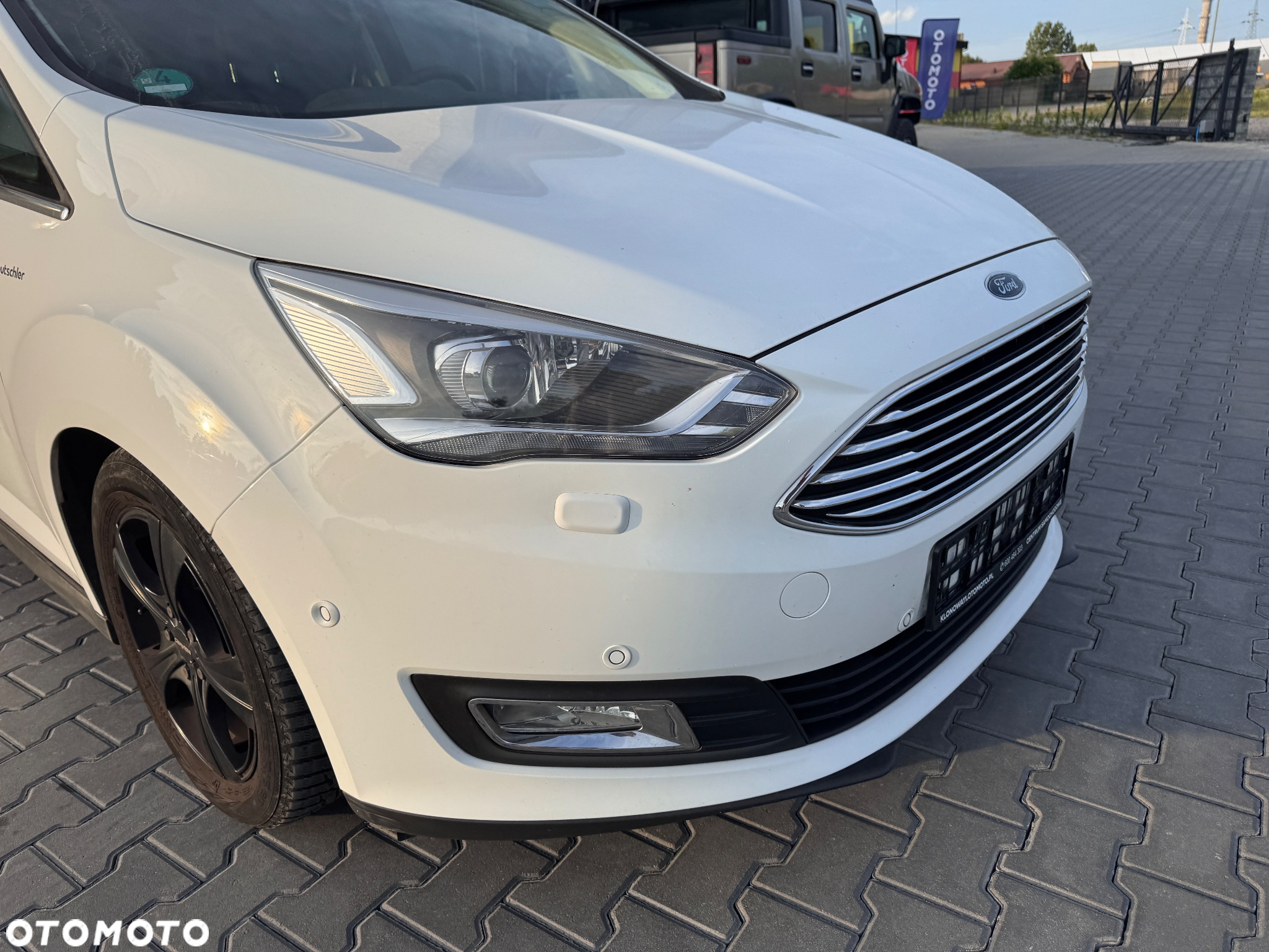 Ford Grand C-MAX Gr 1.5 EcoBoost Titanium ASS - 18