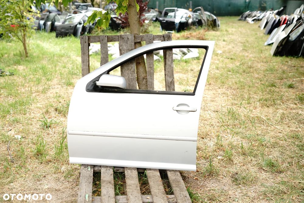 Drzwi przód przednie lewe VW Golf IV 5d HB LB7Z - 1