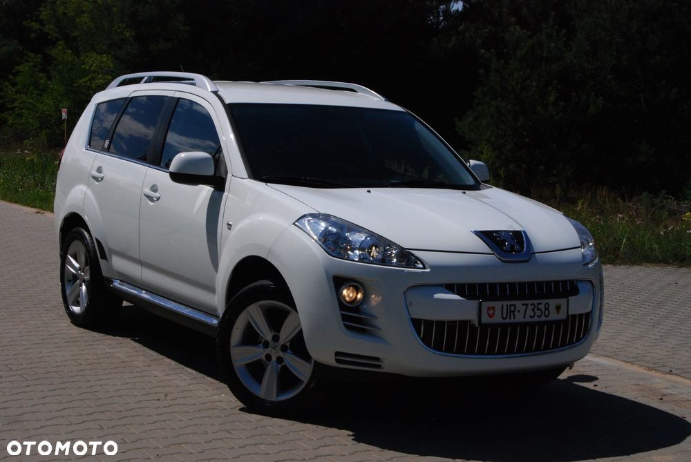 Peugeot 4007 - 11