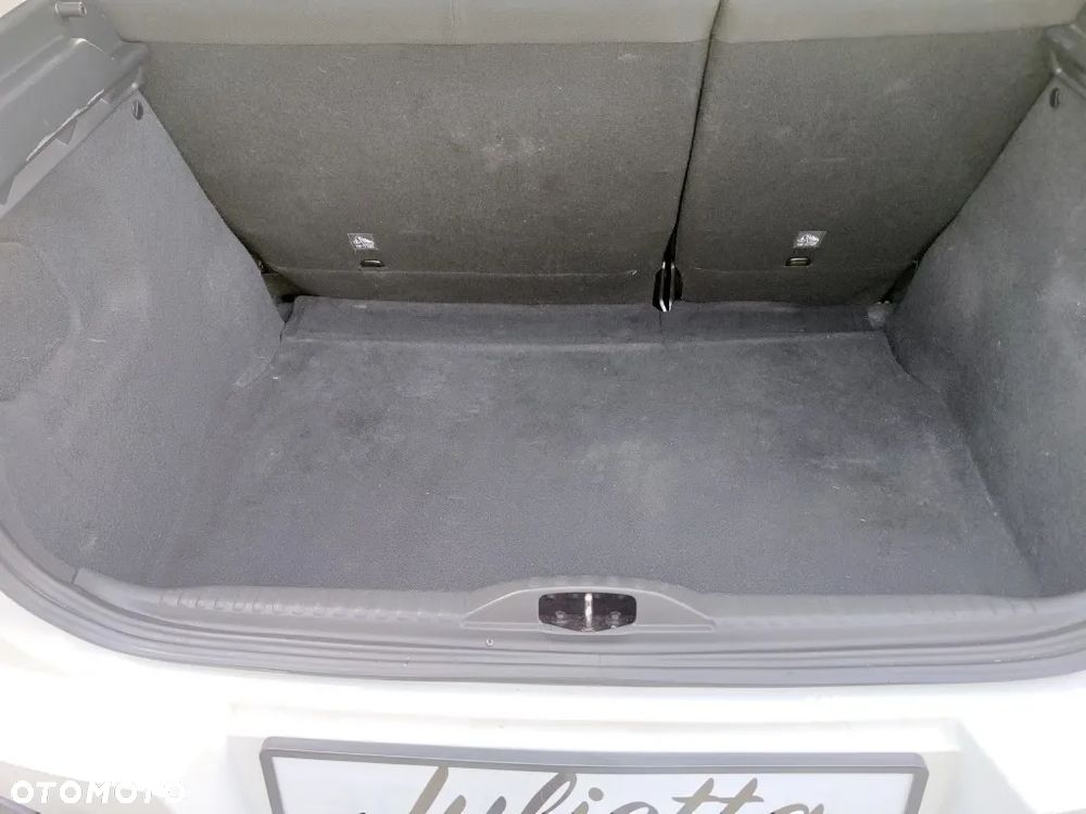 Citroën C3 1.2 PureTech Shine - 9