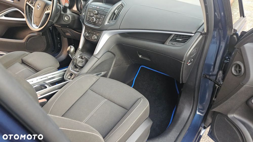 Opel Zafira Tourer 1.4 Turbo drive - 33