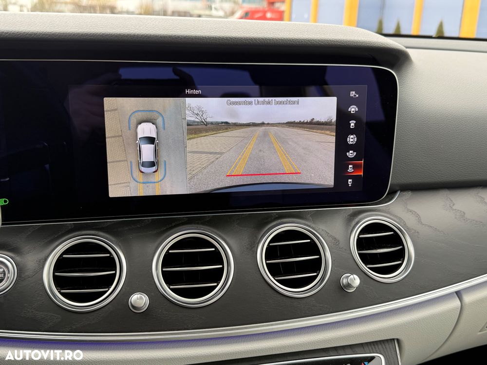 Mercedes-Benz E 220 d 9G-TRONIC Exclusive - 18
