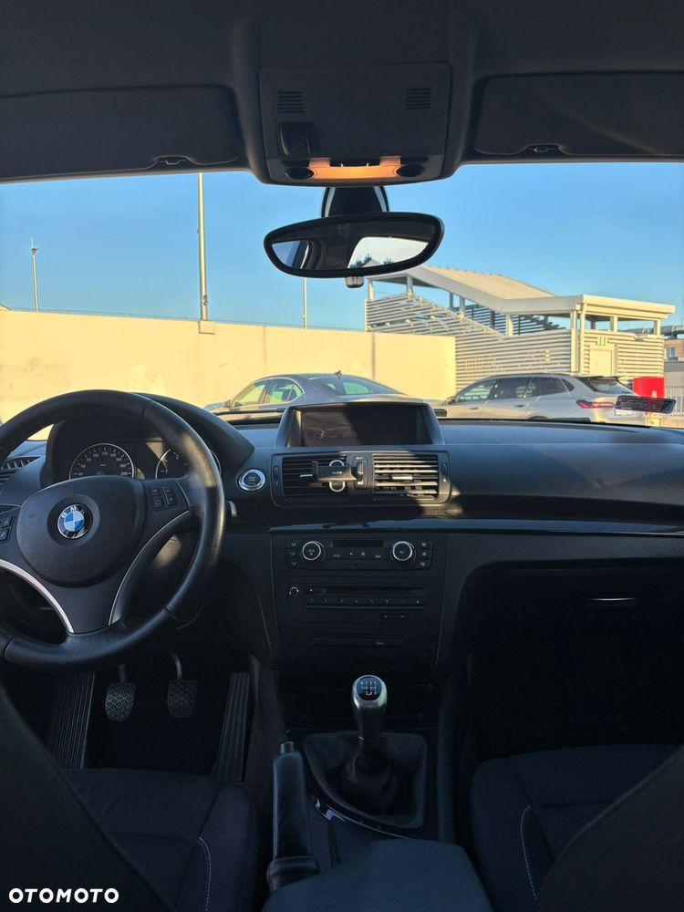 BMW Seria 1 116d - 13