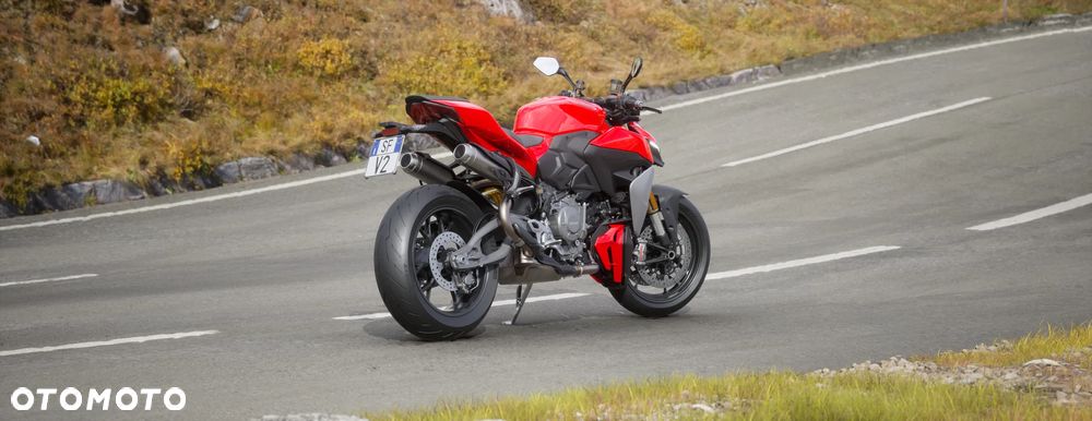 Ducati Streetfighter V2 - 7