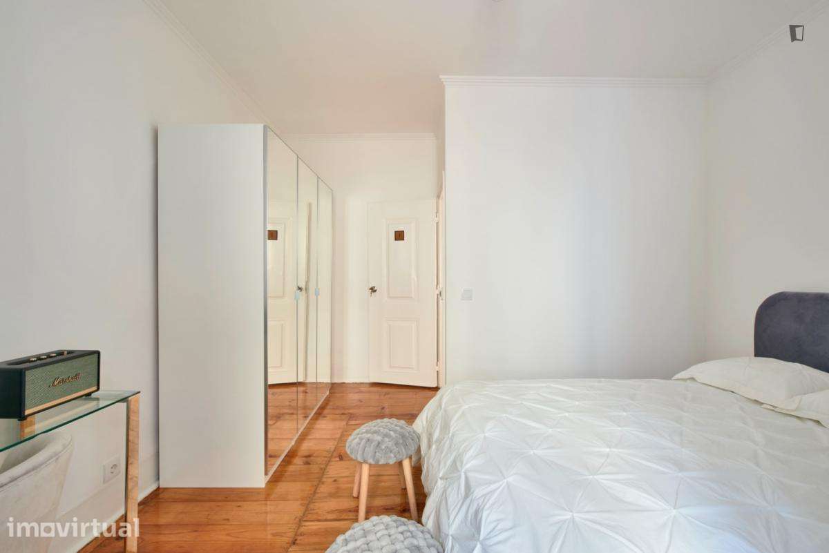 Quarto - localizado em Chiado Lisbon - Grande imagem: 5/32