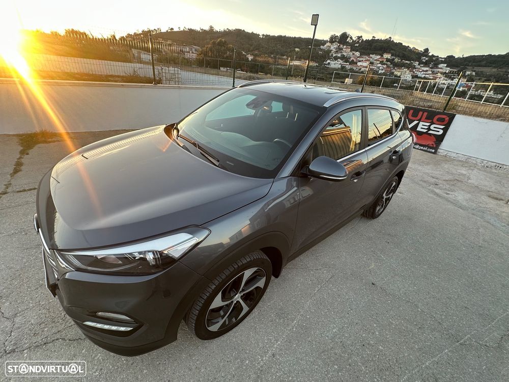 Hyundai Tucson 1.7 CRDi Executive - 18