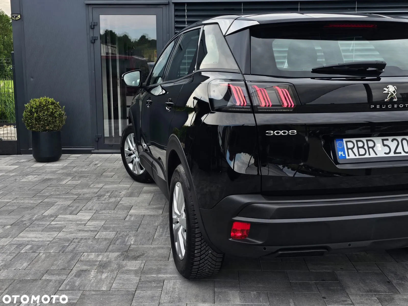 Peugeot 3008 1.5 BlueHDi Allure Pack S&S EAT8 - 24