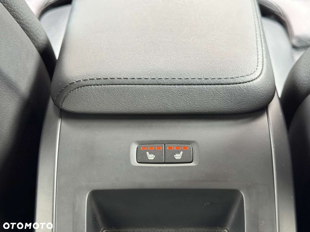 Volvo XC 60 - 31