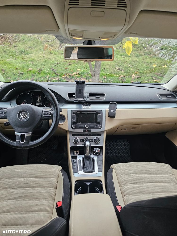 Volkswagen Passat 2.0 Blue TDI DSG SCR Comfortline - 32