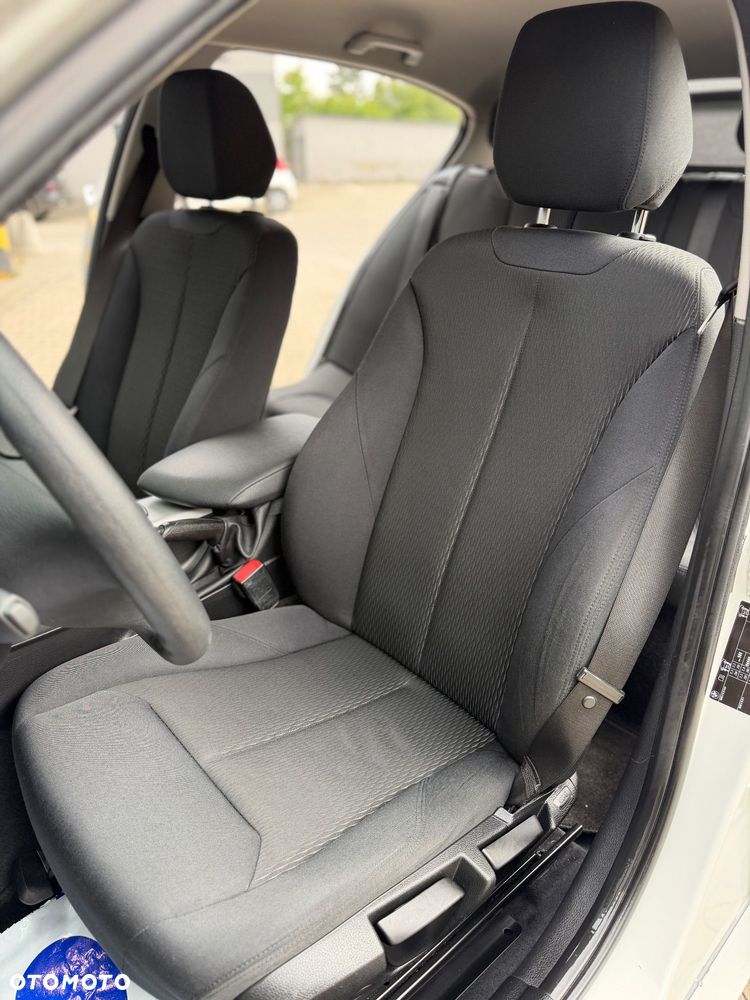 BMW Seria 1 116d Eff.Dynamics Sport Line - 18