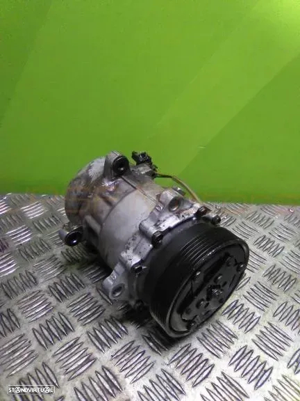 Reparação Peças Motor VW Golf 1.4i 1998 Ref AHW - 5