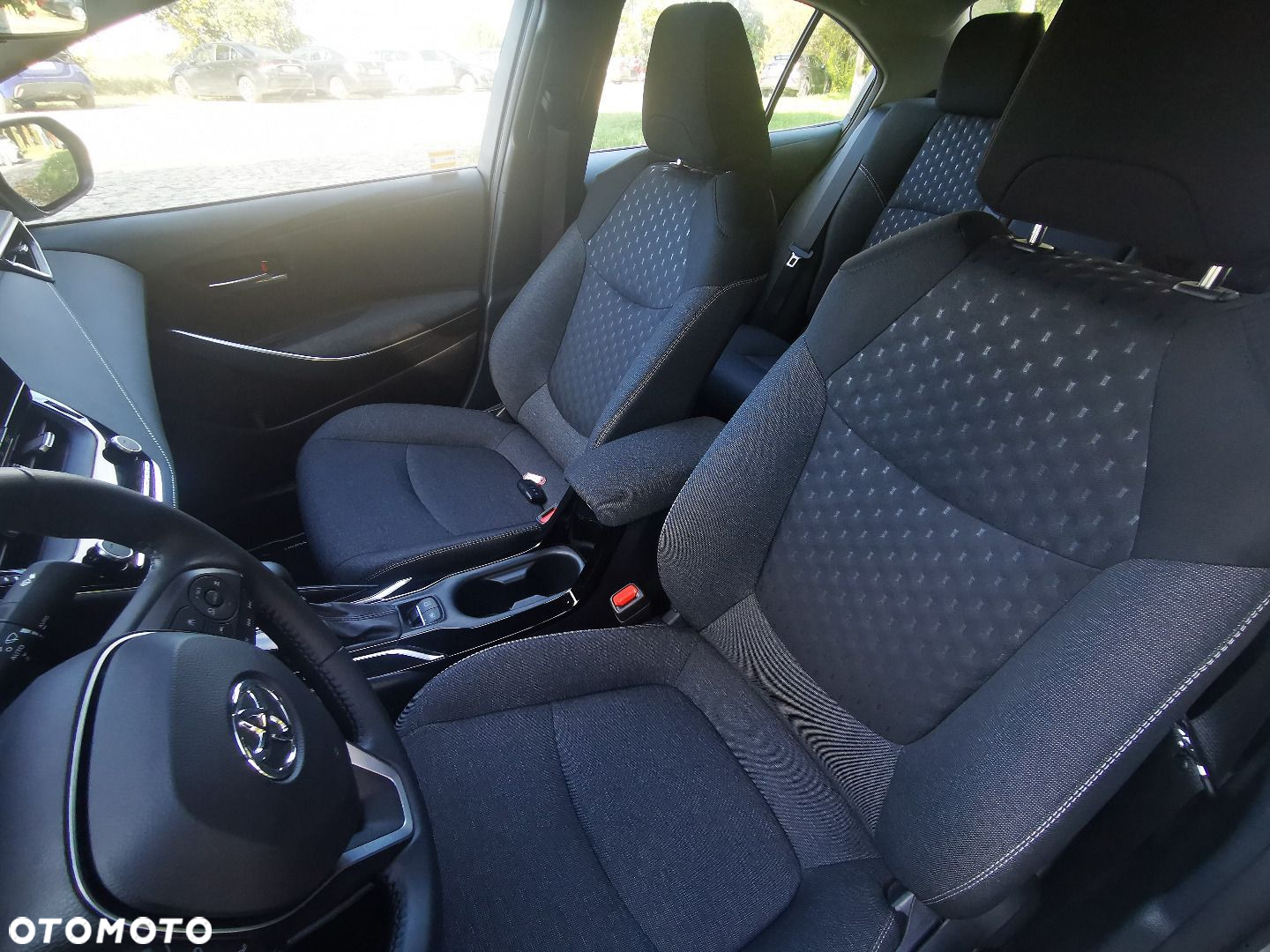 Toyota Corolla - 11