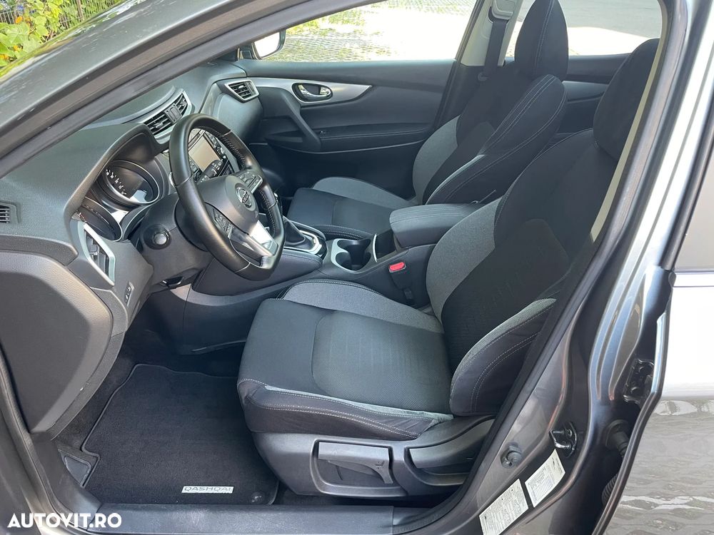 Nissan Qashqai 1.6 DCI Xtronic TEKNA+ - 5