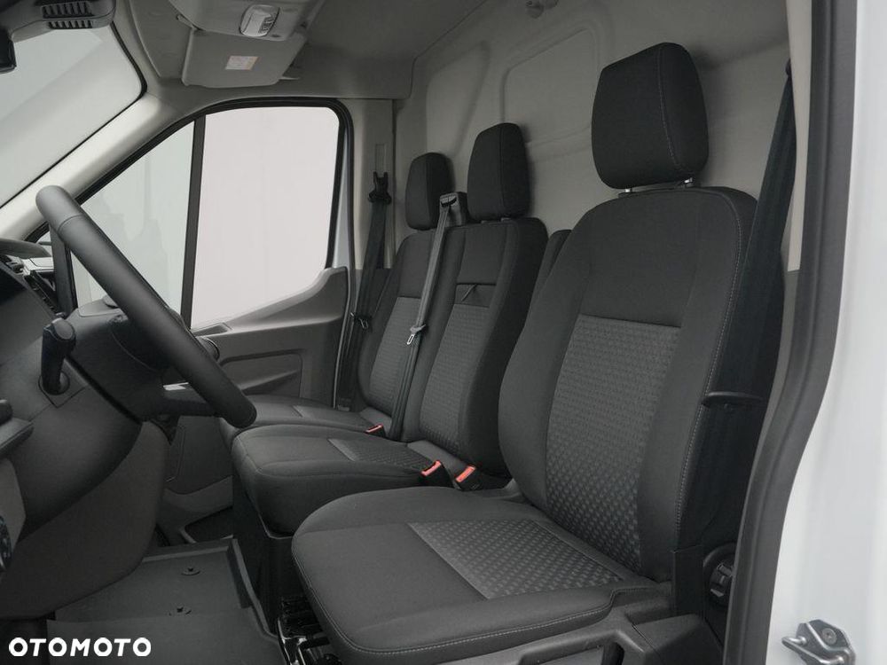 Ford Transit L2H2 Van 130KM Trend - 10