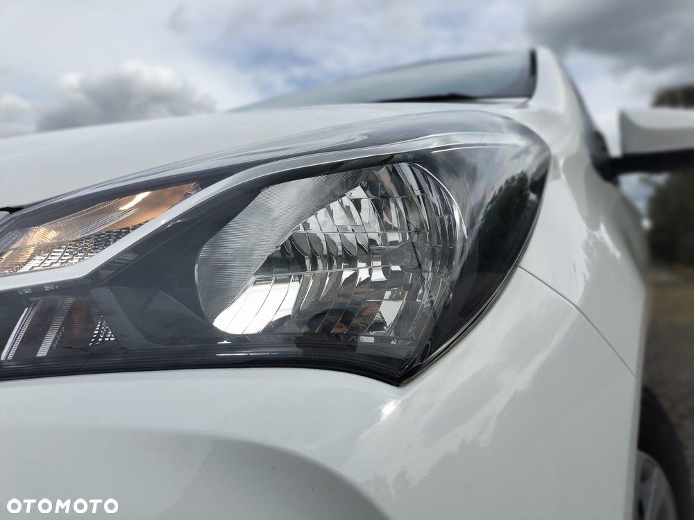 Toyota Yaris - 35