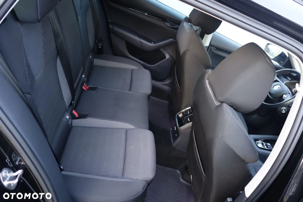 Skoda Octavia 2.0 TDI Style DSG - 10