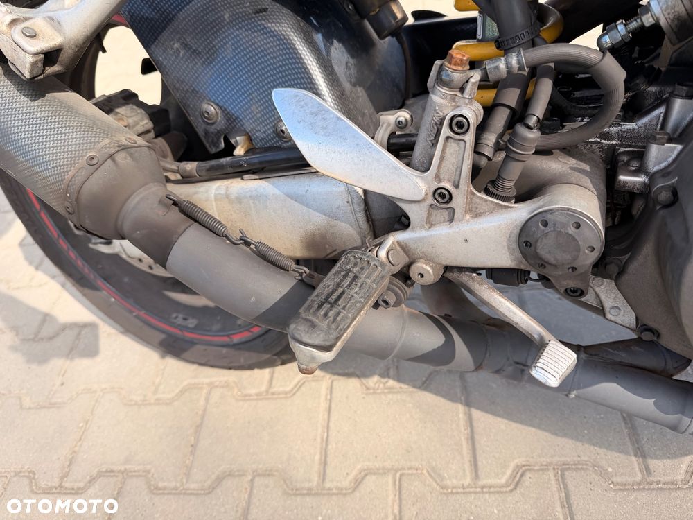 Honda VTR - 34