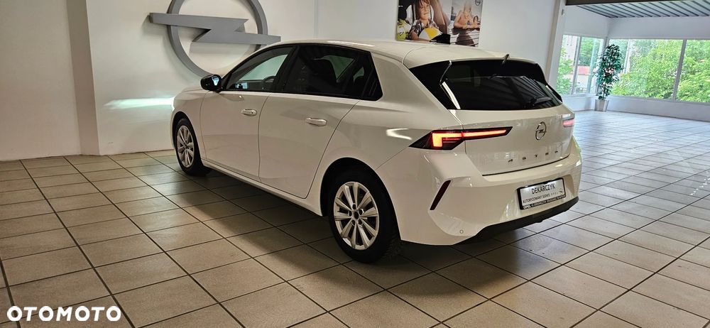 Opel Astra 1.2 T Business Edition S&S - 7