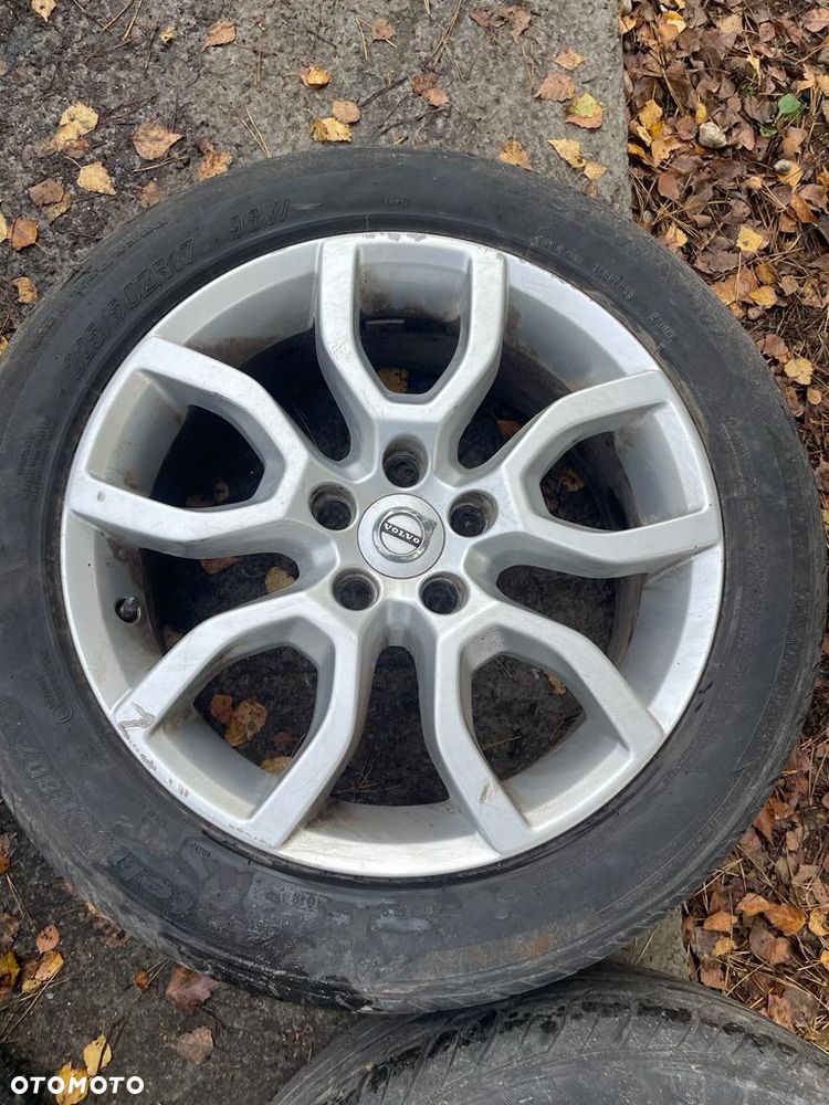 alu felgi 17 volvo v40 v60 s60  225/50/17  5x108 - 4