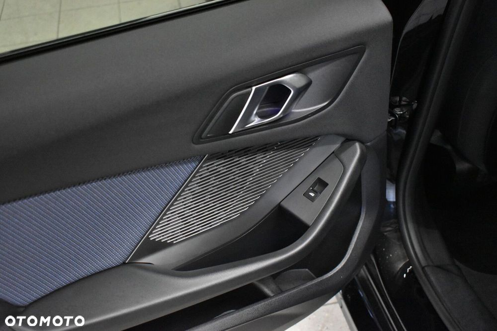 BMW Seria 1 - 19