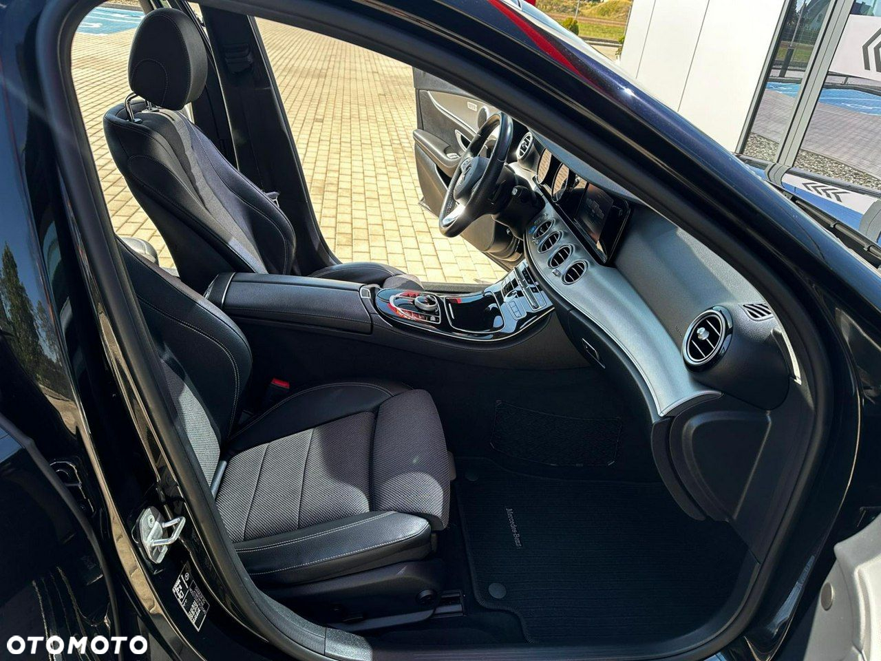 Mercedes-Benz Klasa E 200 T 9G-TRONIC Avantgarde - 14