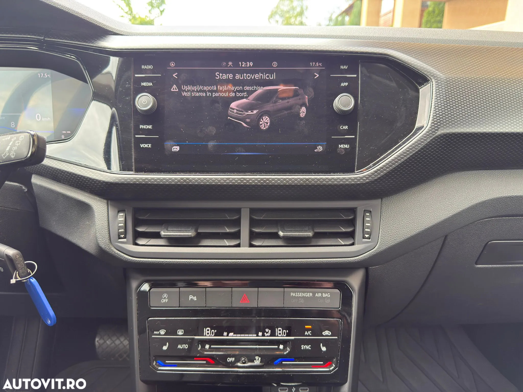 Volkswagen T-Cross 1.0 TSI DSG Style - 9