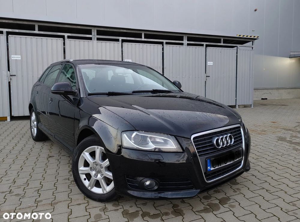 Audi A3 Sportback - 16