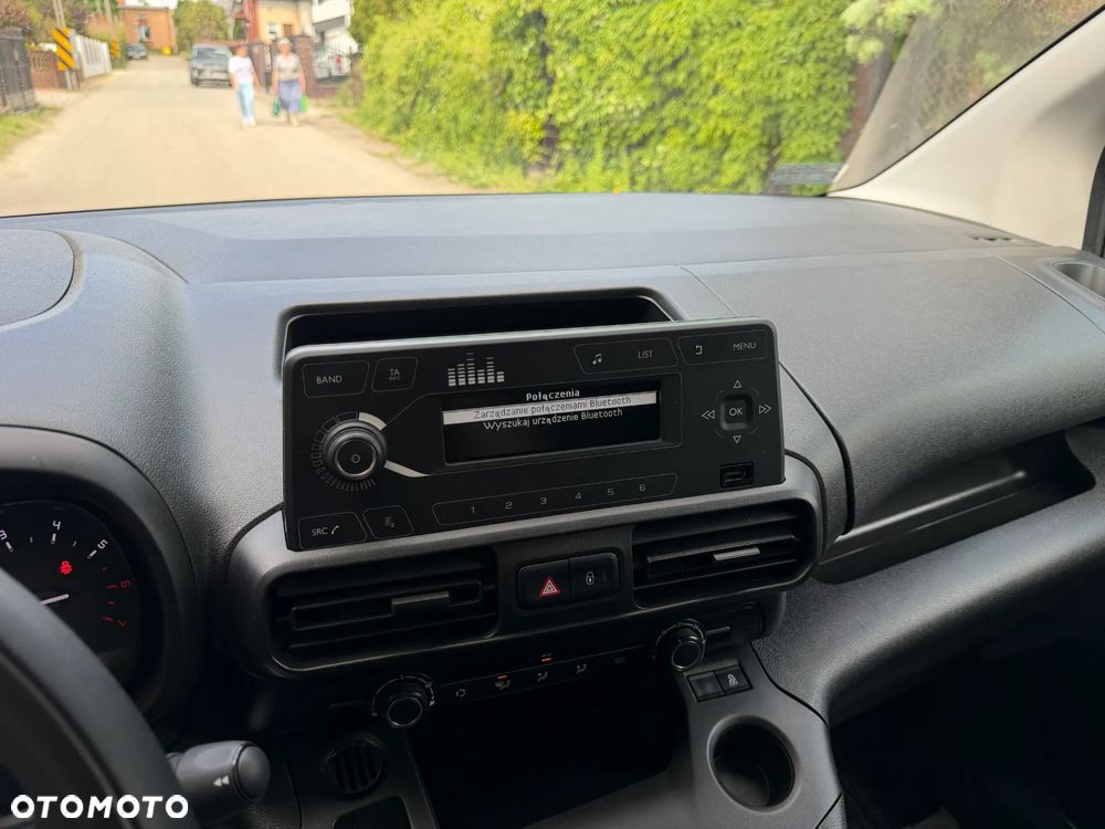 Citroën BERLINGO - 22