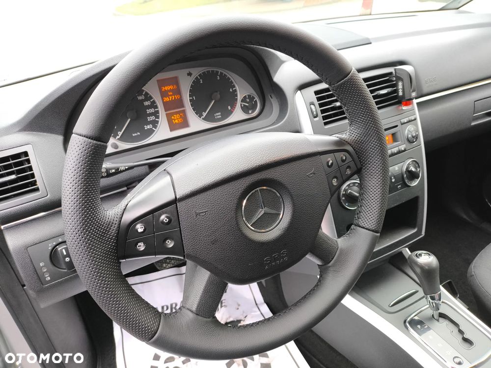 Mercedes-Benz Klasa B 180 CDI Autotronic - 14