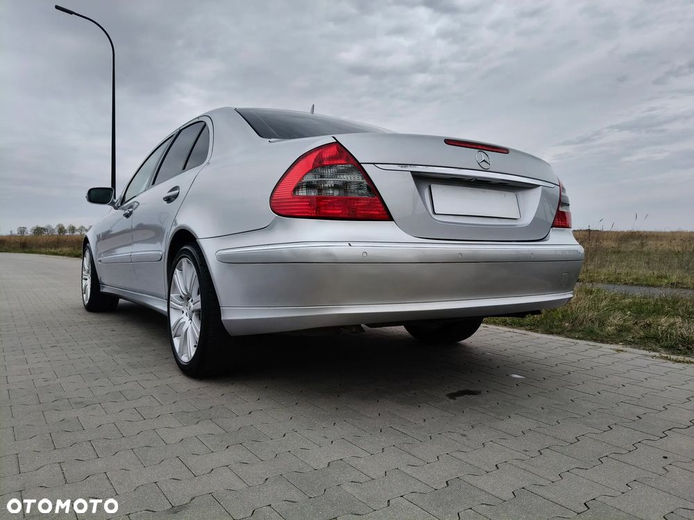 Mercedes-Benz Klasa E 200 Kompressor Elegance - 22