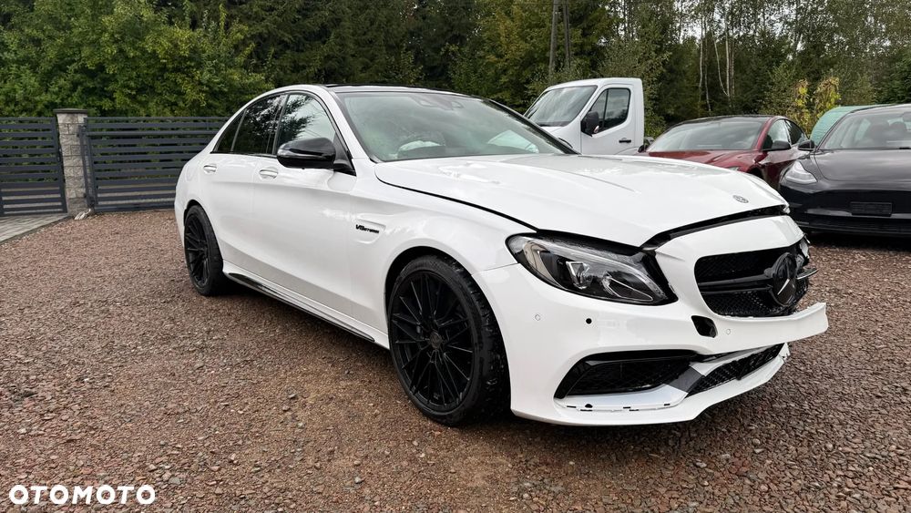 Mercedes-Benz Klasa C AMG 63 - 1