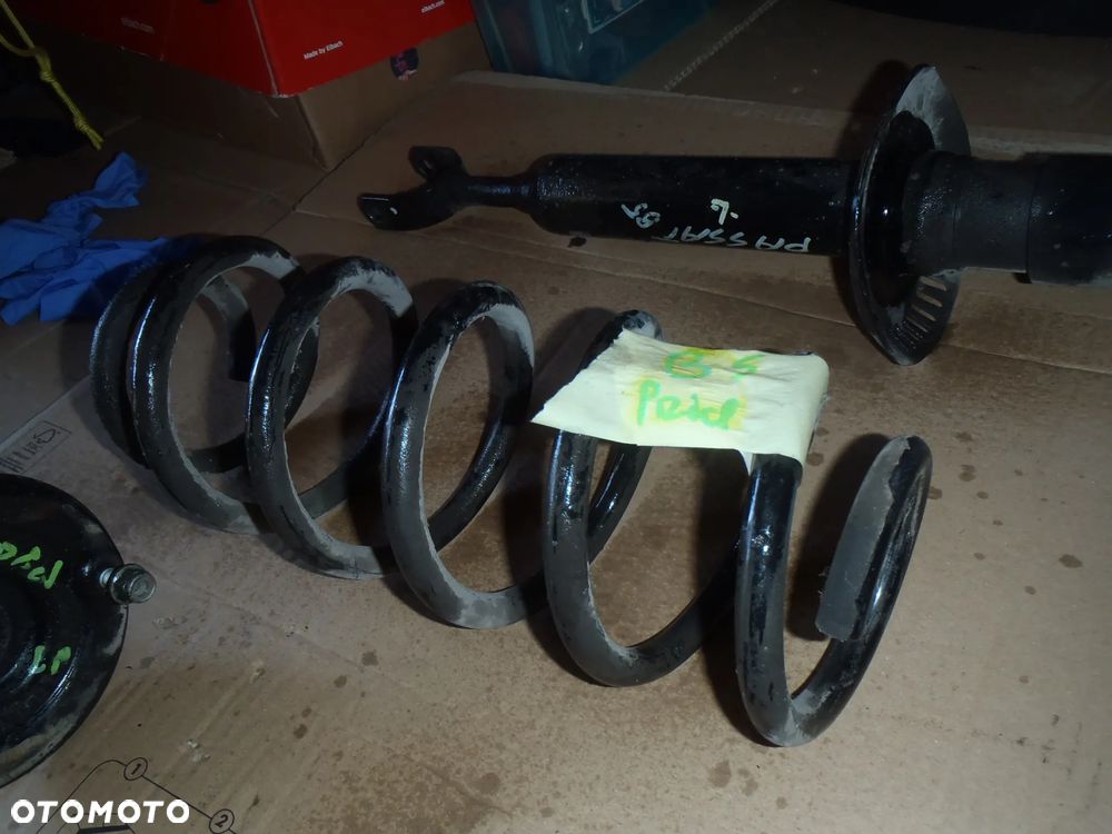 amortyzator sprężyna AUDI A4 B5 A6 C5 PASSAT B5 poduszka mocowanie wahacz kielich vw passat b5 przód oryginał wszystkie części do b5 - 15