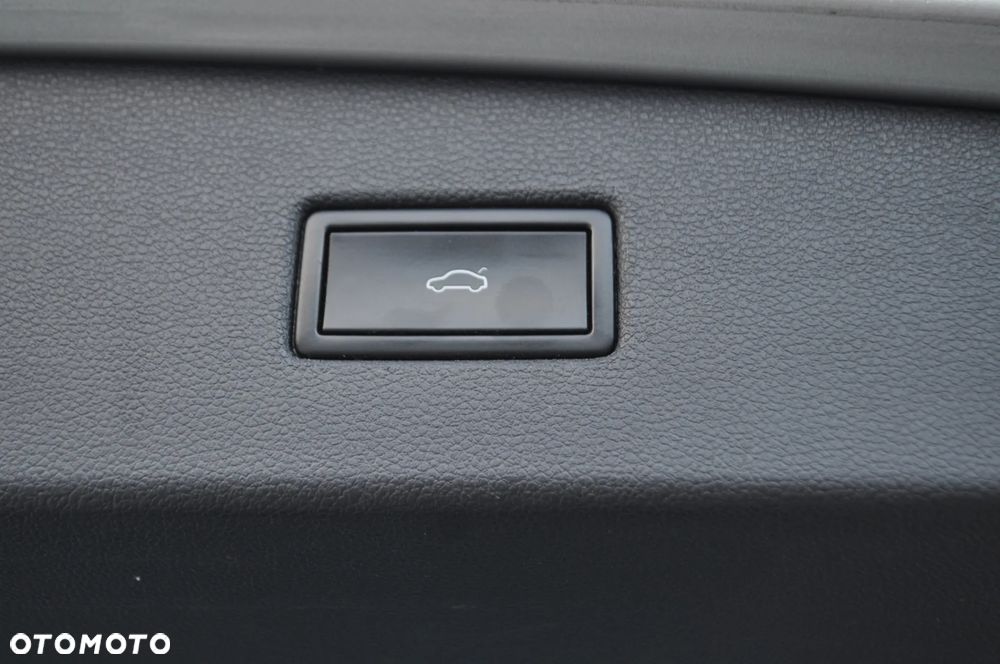 Volkswagen Tiguan 2.0 TDI SCR (BlueMotion Technology) Highline - 32